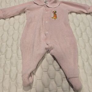 Whinnie The Pooh Walt Disney Vintage Pink Terry Cloth Feel Sleeper Balloon 3-6mt